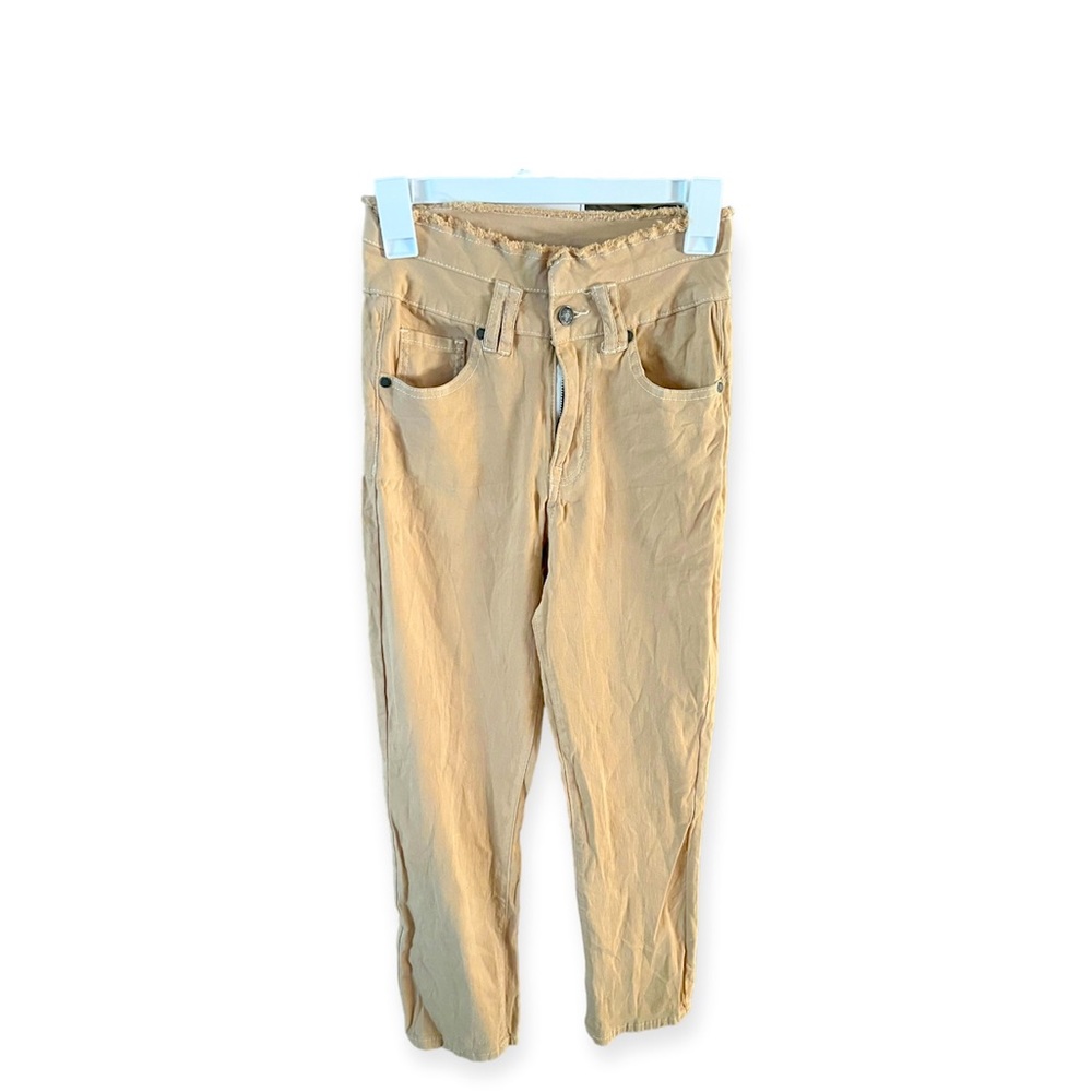 Forever 21 khaki pants baggy